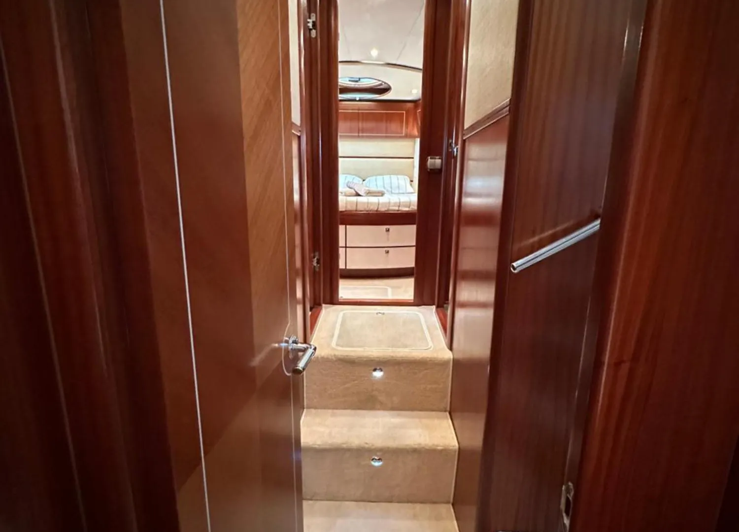 Yacht Pegasus II Hotel Barcelona 0*,
