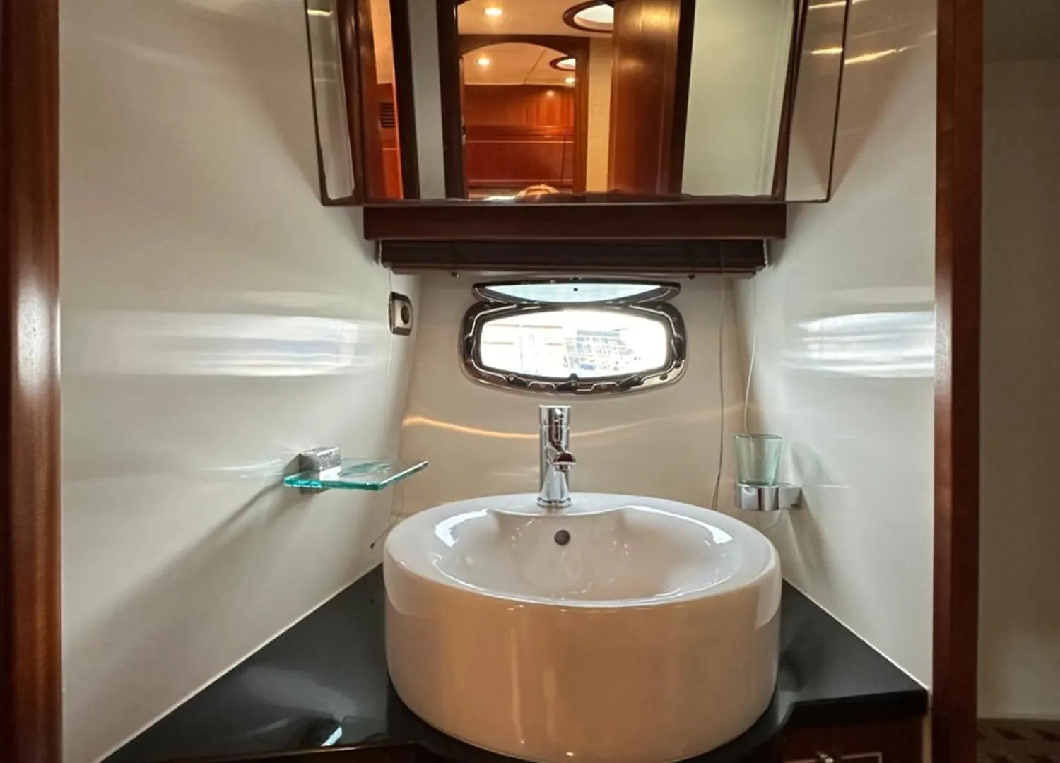 Yacht Pegasus II Hotel Barcelona Botel